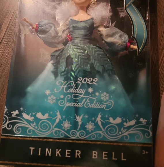 2022 Holiday Special Edition Doll - Picture 5 of 5